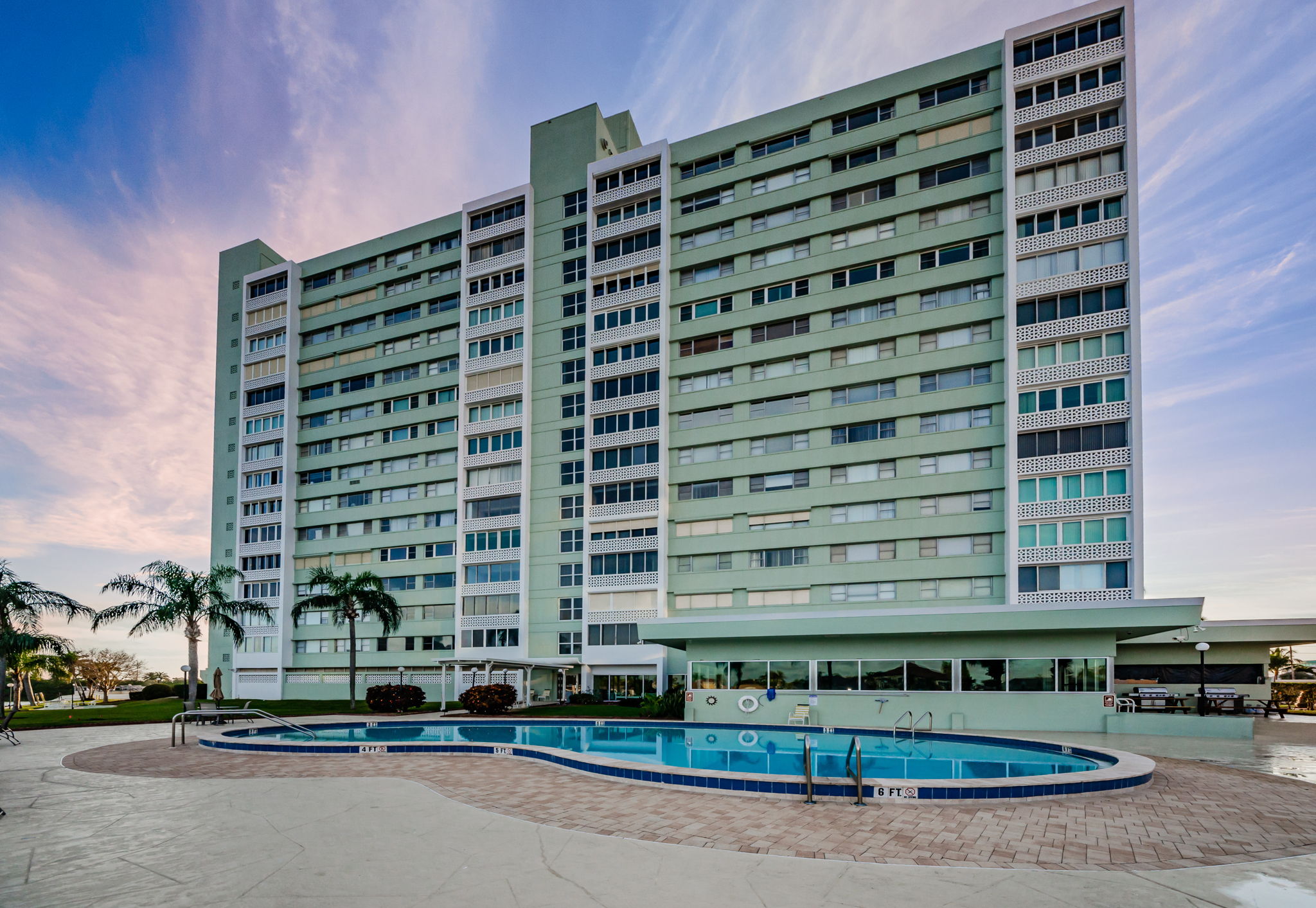 32-Pool