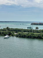 Family Room View8