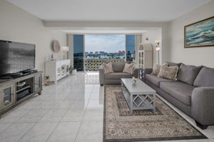 Living Room4