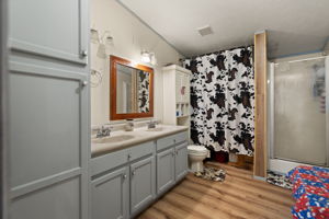  Photo 16