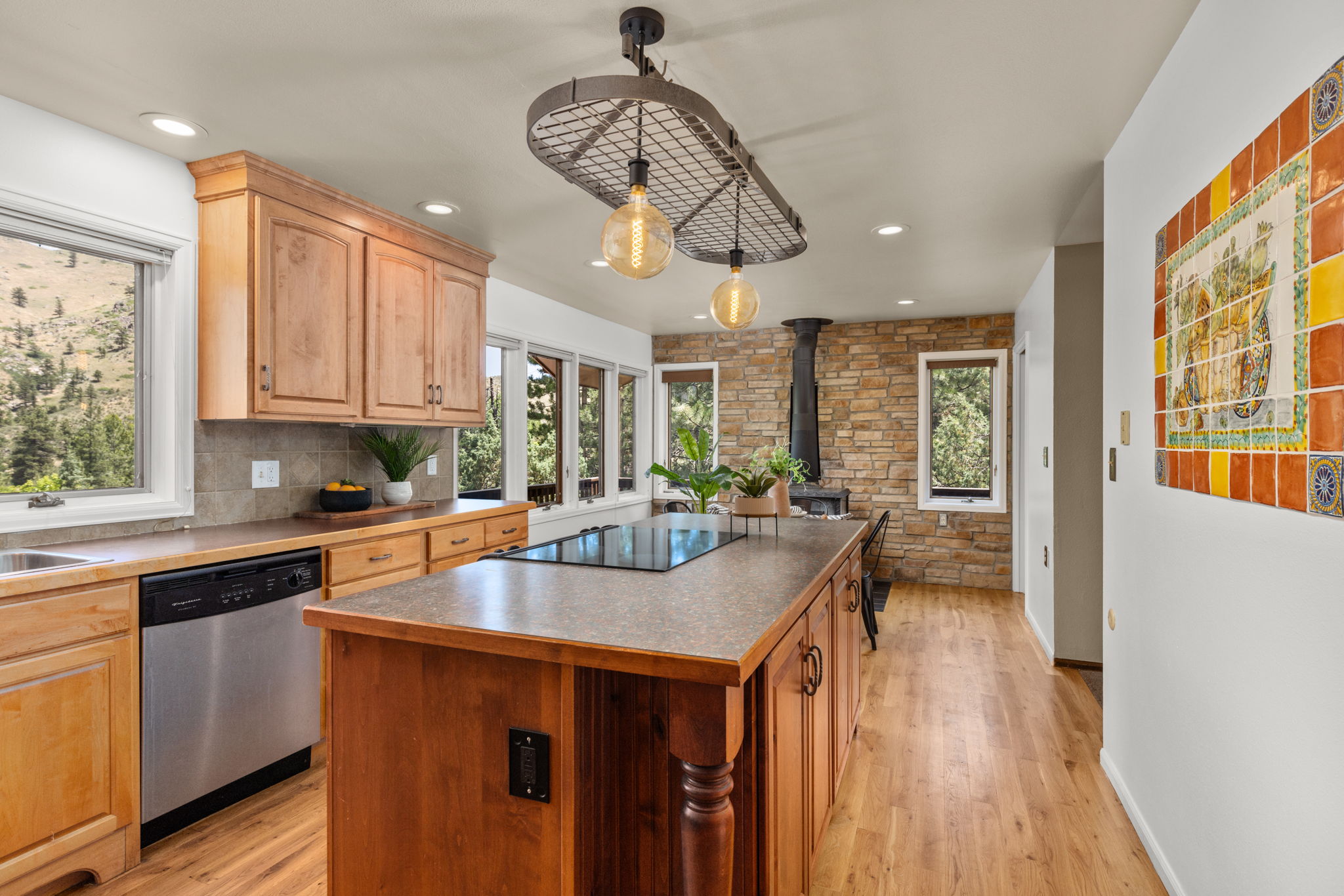 Beautifully Remodeled and Spacious Kitchen