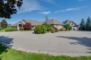 31 Mabee Dr
