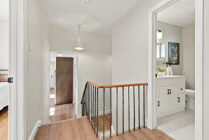  Photo 47