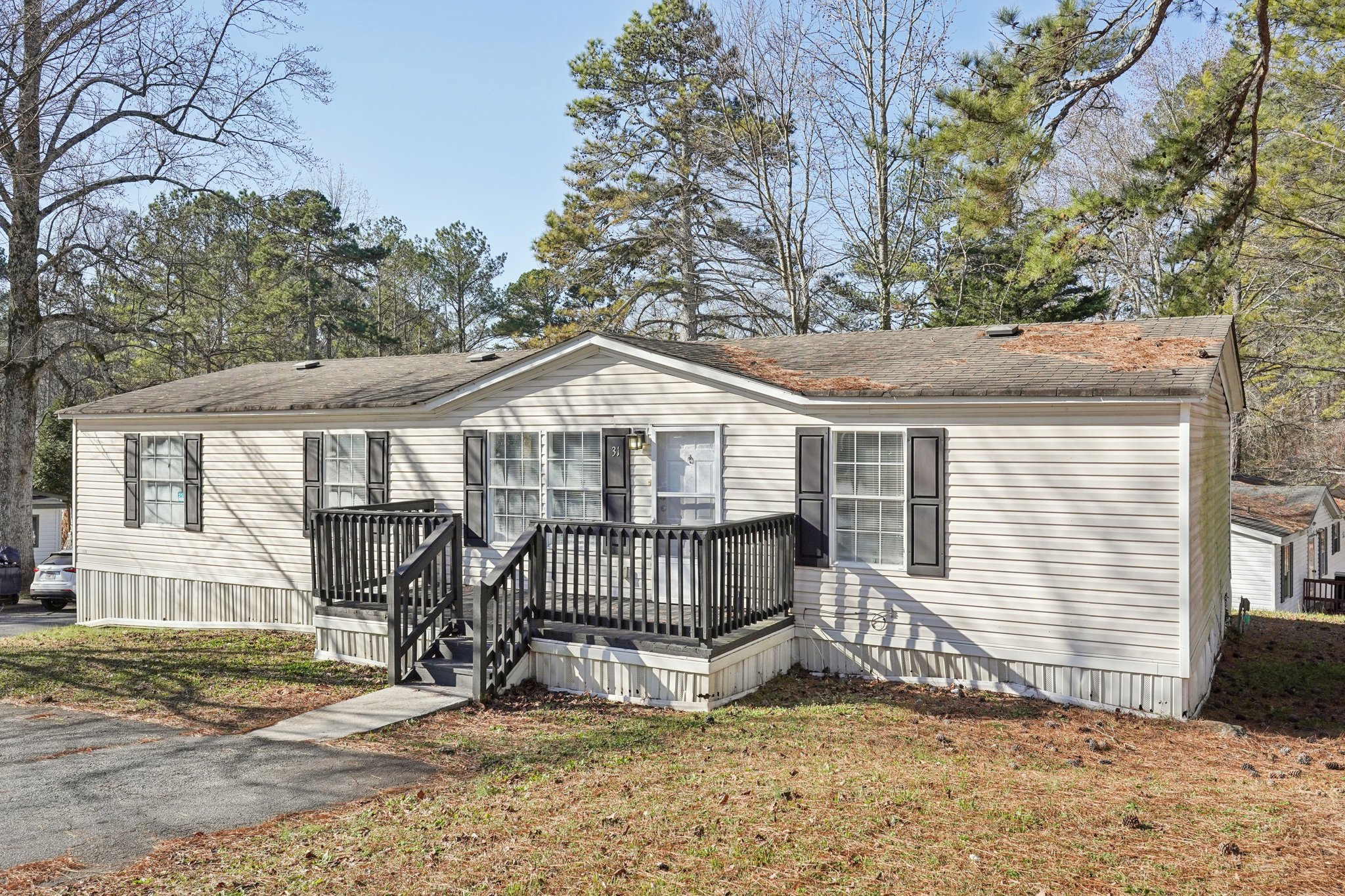 Pine Burr Dr-S3112-003.jpg