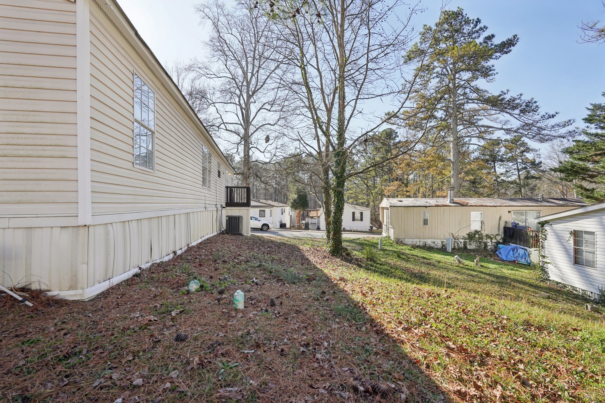 Pine Burr Dr-S3112-035.jpg