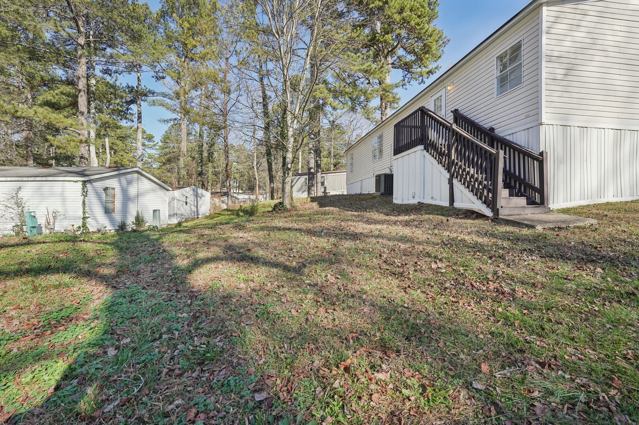 Pine Burr Dr-S3112-036.jpg