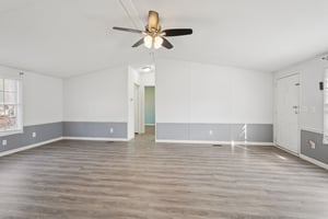 Pine Burr Dr-S3112-007.jpg