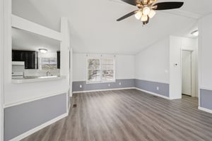 Pine Burr Dr-S3112-008.jpg