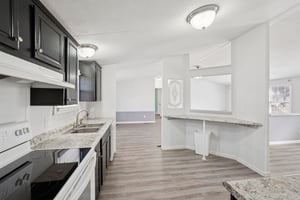 Pine Burr Dr-S3112-014.jpg