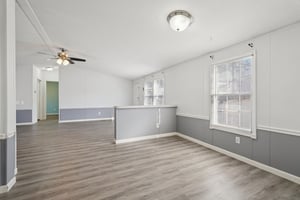 Pine Burr Dr-S3112-018.jpg