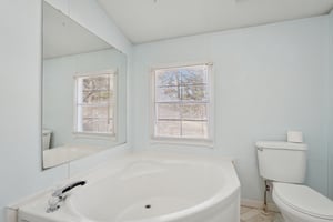 Pine Burr Dr-S3112-026.jpg