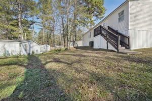 Pine Burr Dr-S3112-036.jpg