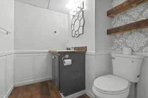  Photo 44
