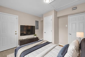 DSC_3242 virtually staged.jpeg