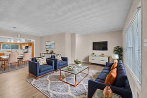 DSC_3269 virtually staged.jpeg