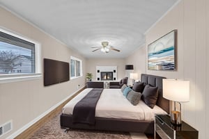 DSC_3219 virtually staged.jpeg