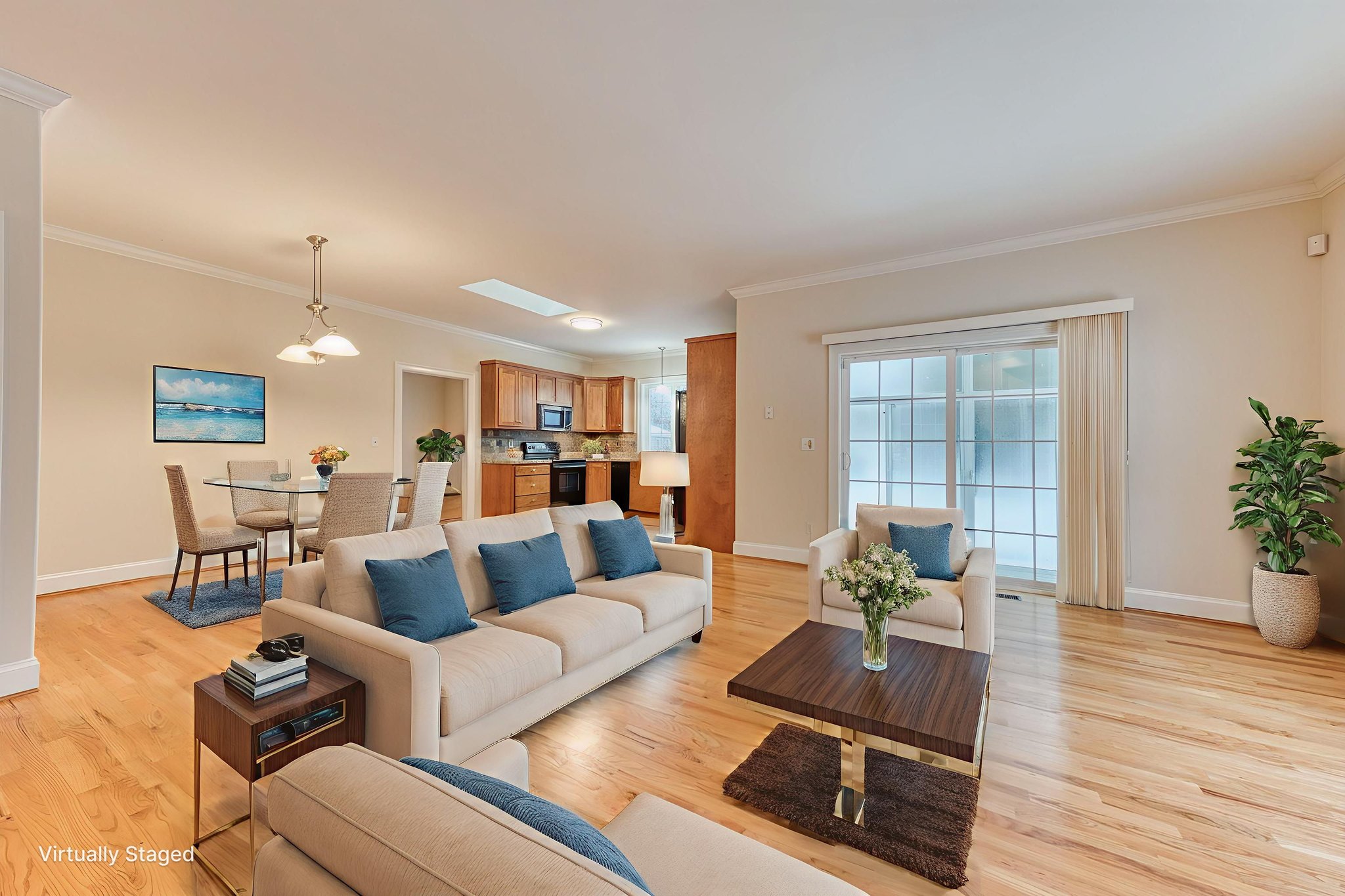 31 Riverview Dr - South Windsor--5 virtually staged.jpeg