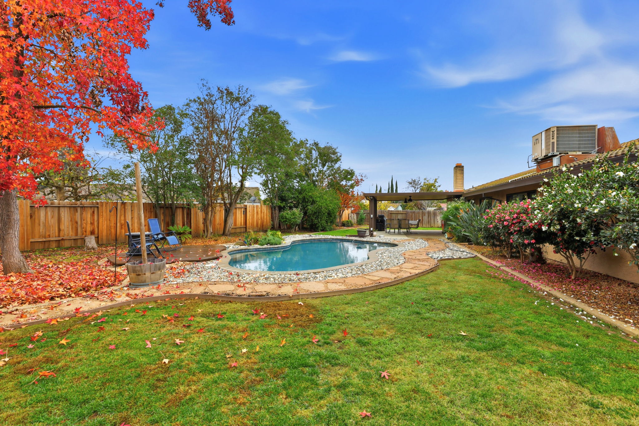 041_F8_31 Royal Ct Galt,