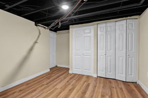  Photo 49