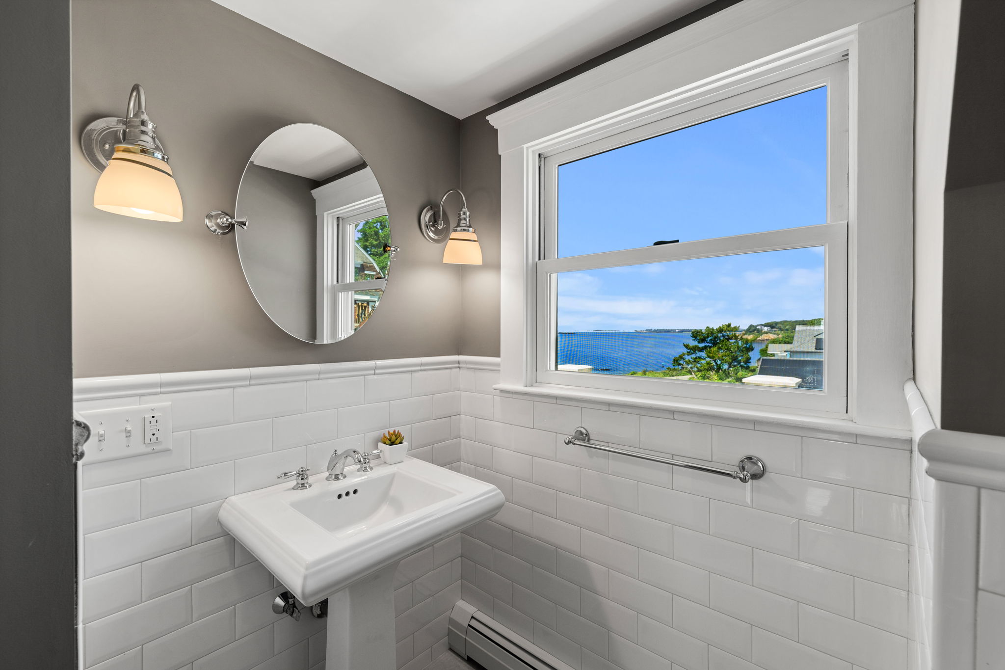 31 Shore Rd, Gloucester, MA 01930, USA Photo 89