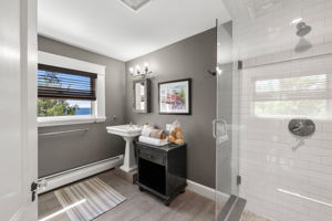 31 Shore Rd, Gloucester, MA 01930, USA Photo 75