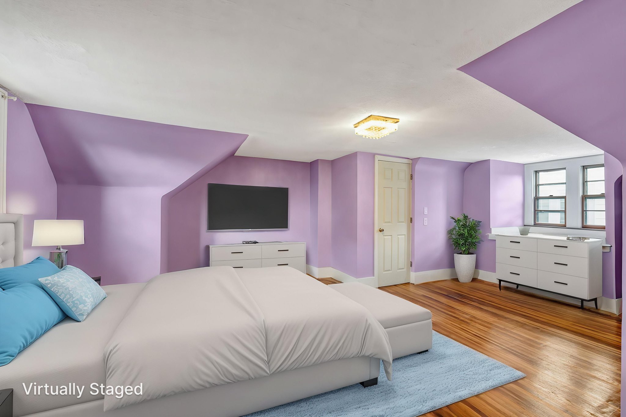 31-st-james-108 virtually staged.jpeg