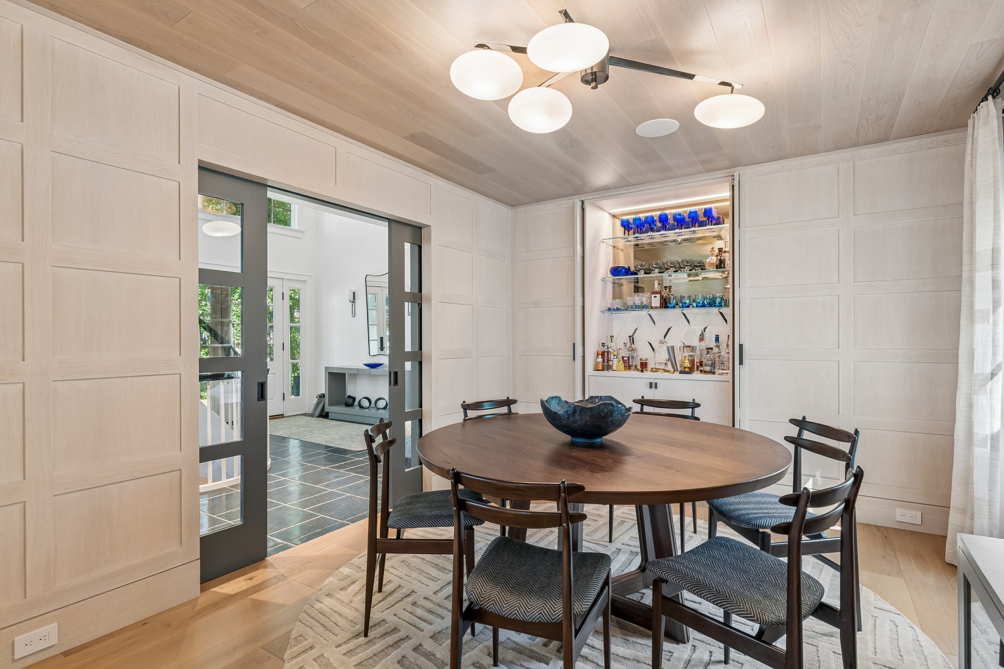 Thompson Ln-S0809-014.jpg