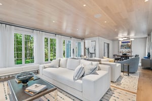 Thompson Ln-S0809-010.jpg