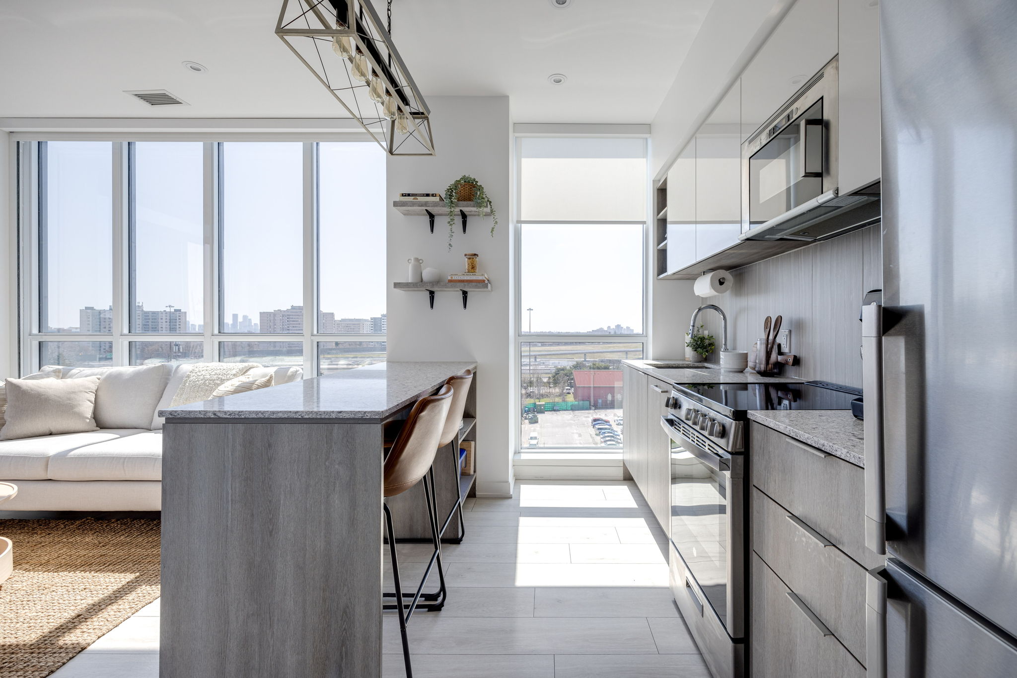 Toronto property showcase — delivered property photograph 3