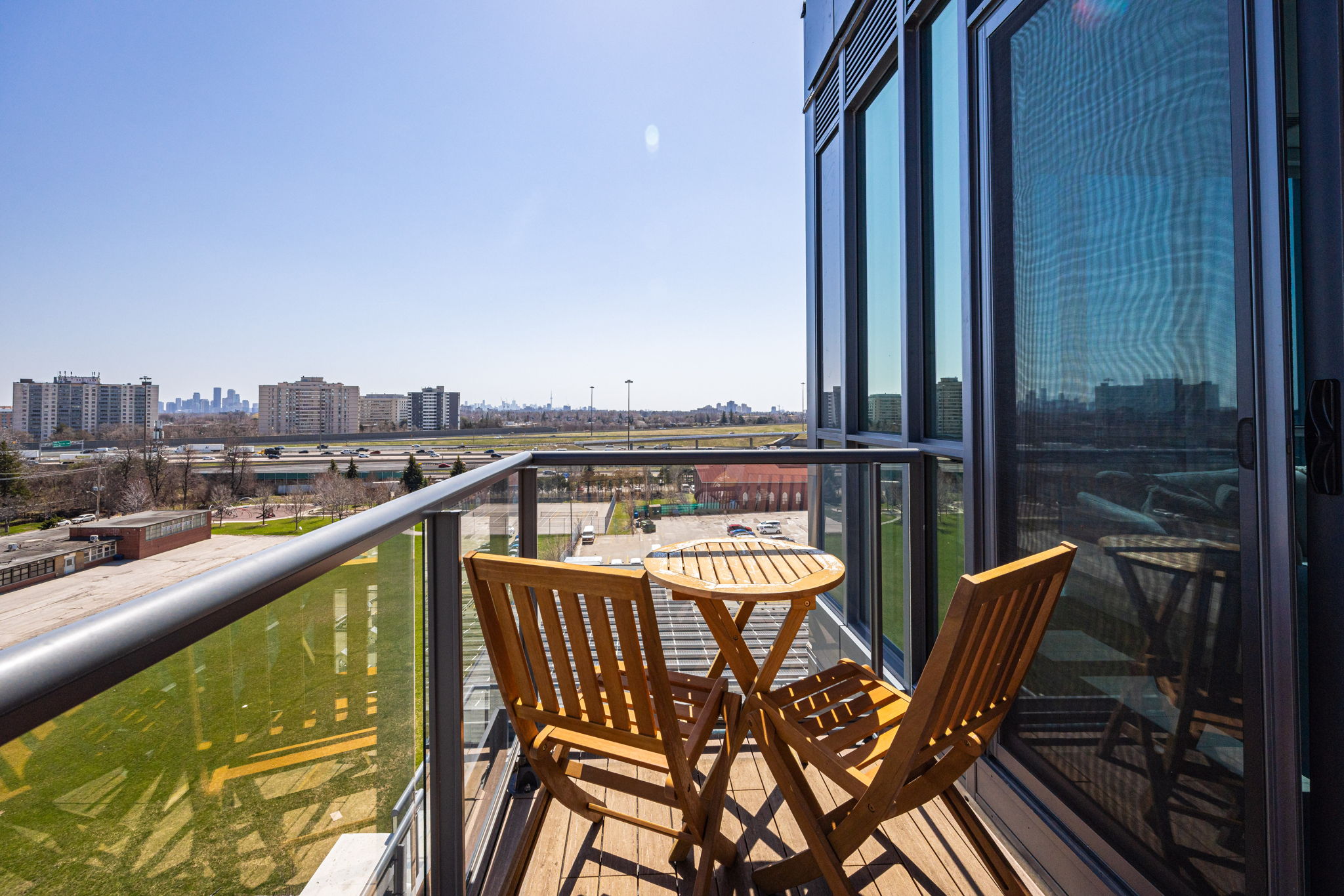 Toronto property showcase — delivered property photograph 24