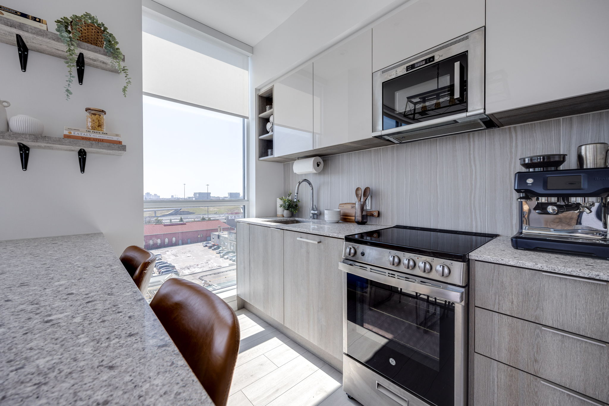 Toronto property showcase — delivered property photograph 4