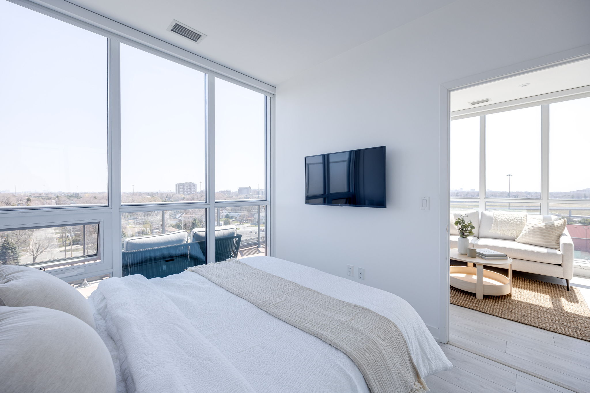 Toronto property showcase — delivered property photograph 13