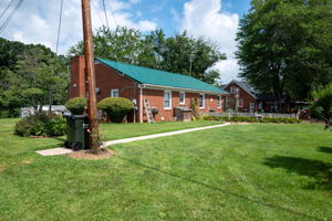  Photo 48