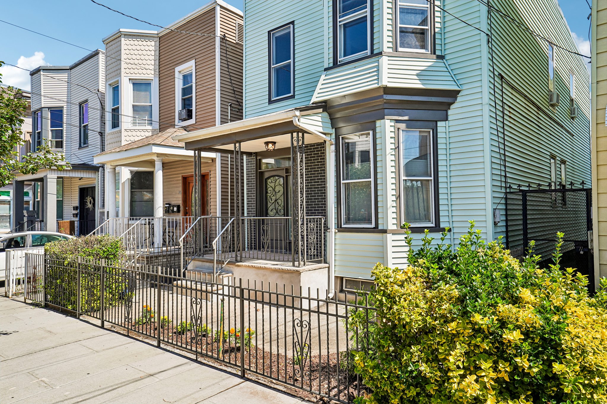 25th St-S2107-002.jpg