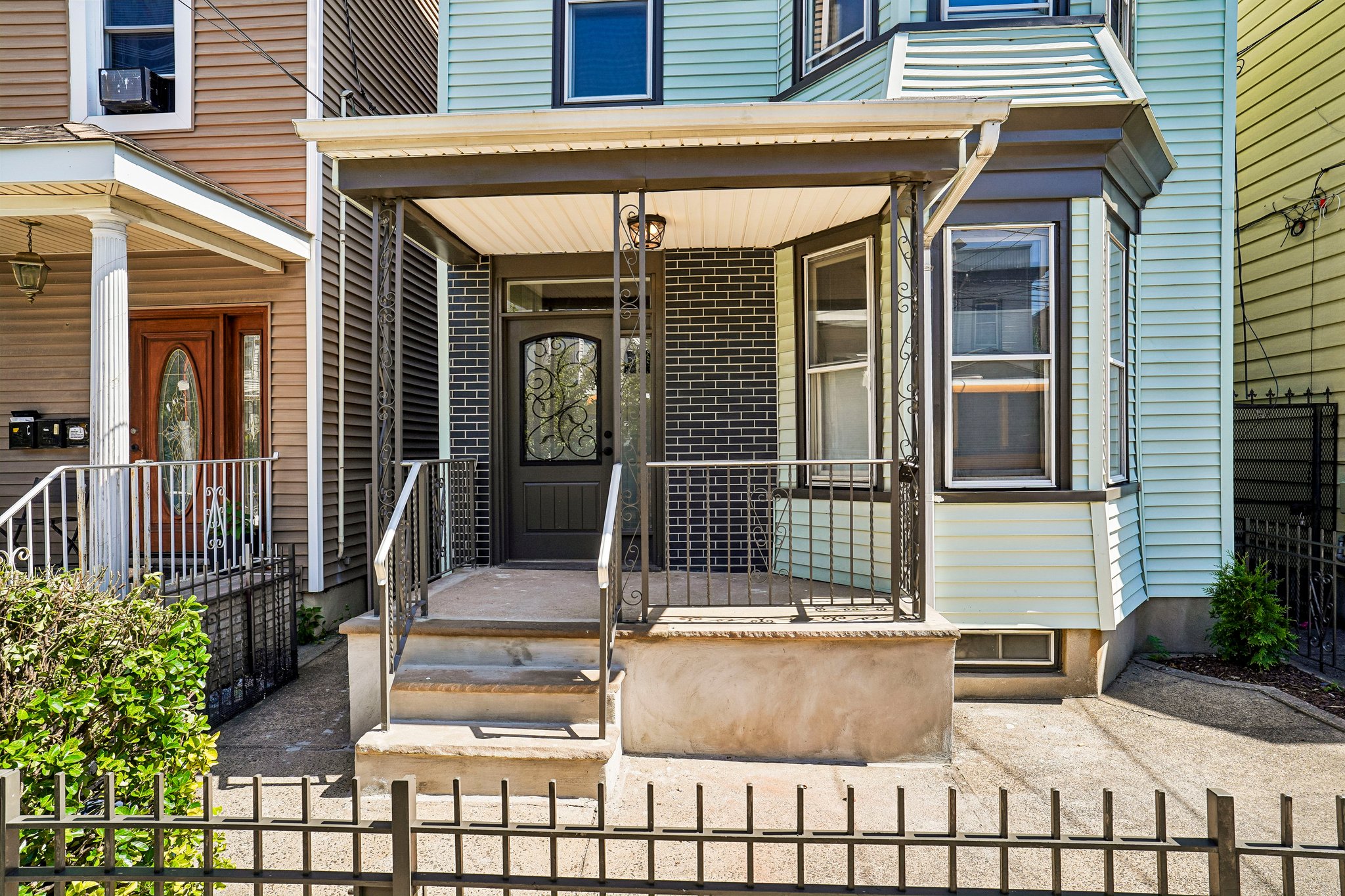 25th St-S2107-003.jpg