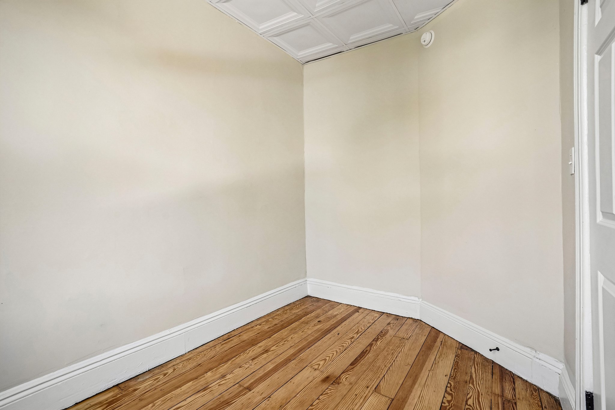 25th St-S2107-026.jpg