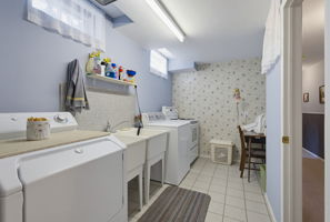  Photo 30
