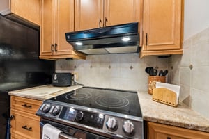 Bayshore Dr-S0907-016.jpg