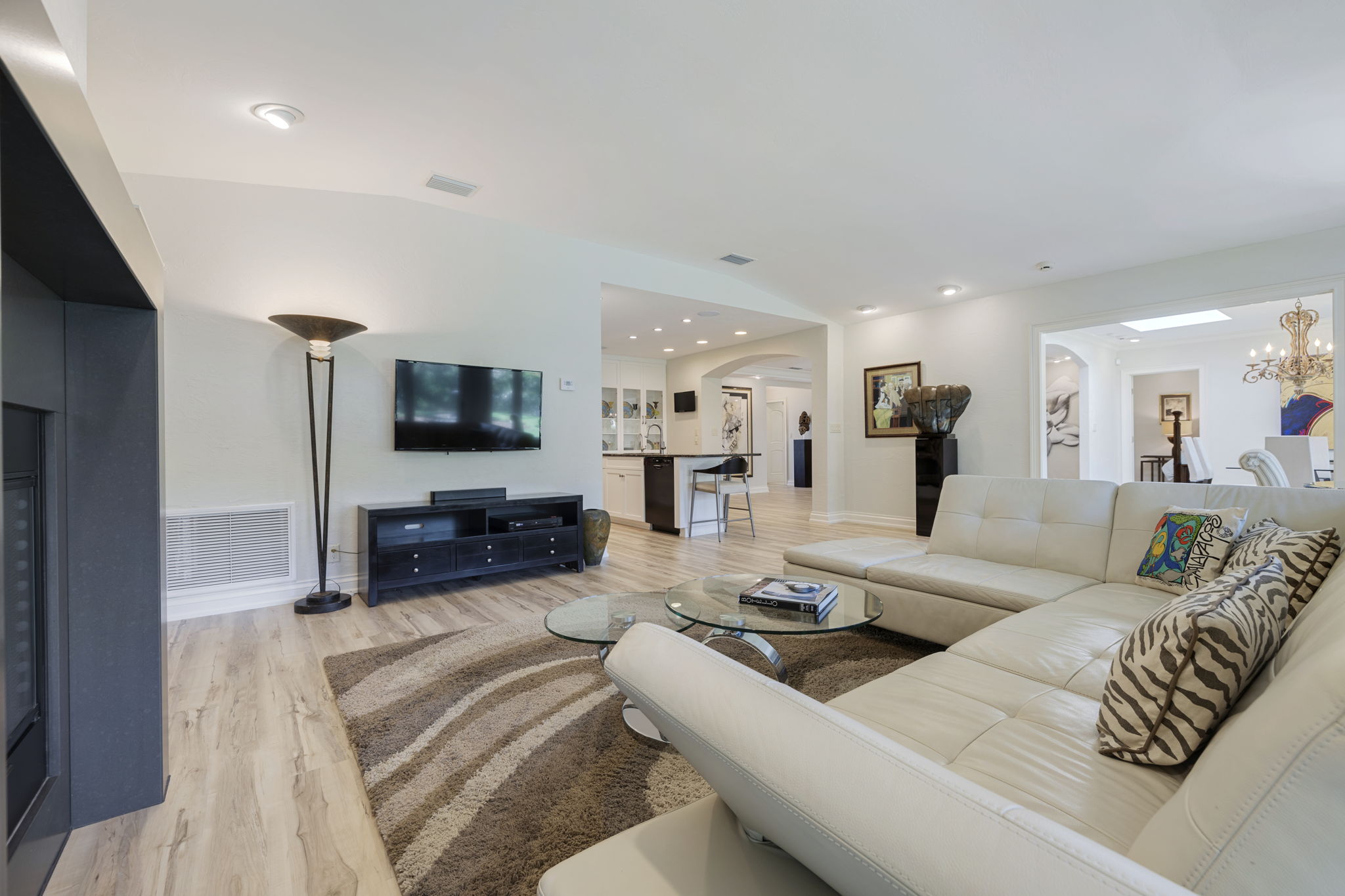 AB3_310 Brightwaters Blvd-14