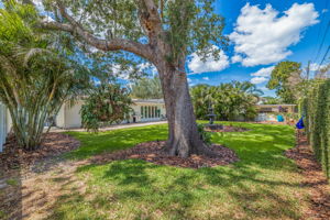 AB3_310 Brightwaters Blvd-36