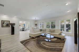 AB3_310 Brightwaters Blvd-13