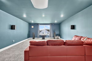  Photo 0