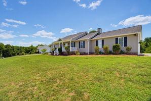 310 Dogwood Acres Ln-3