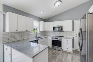 310 Dogwood Acres Ln-11