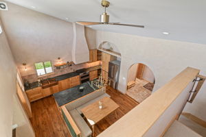  Photo 40