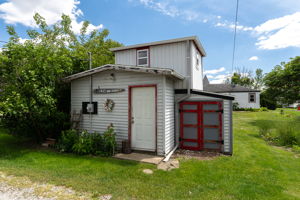  Photo 25