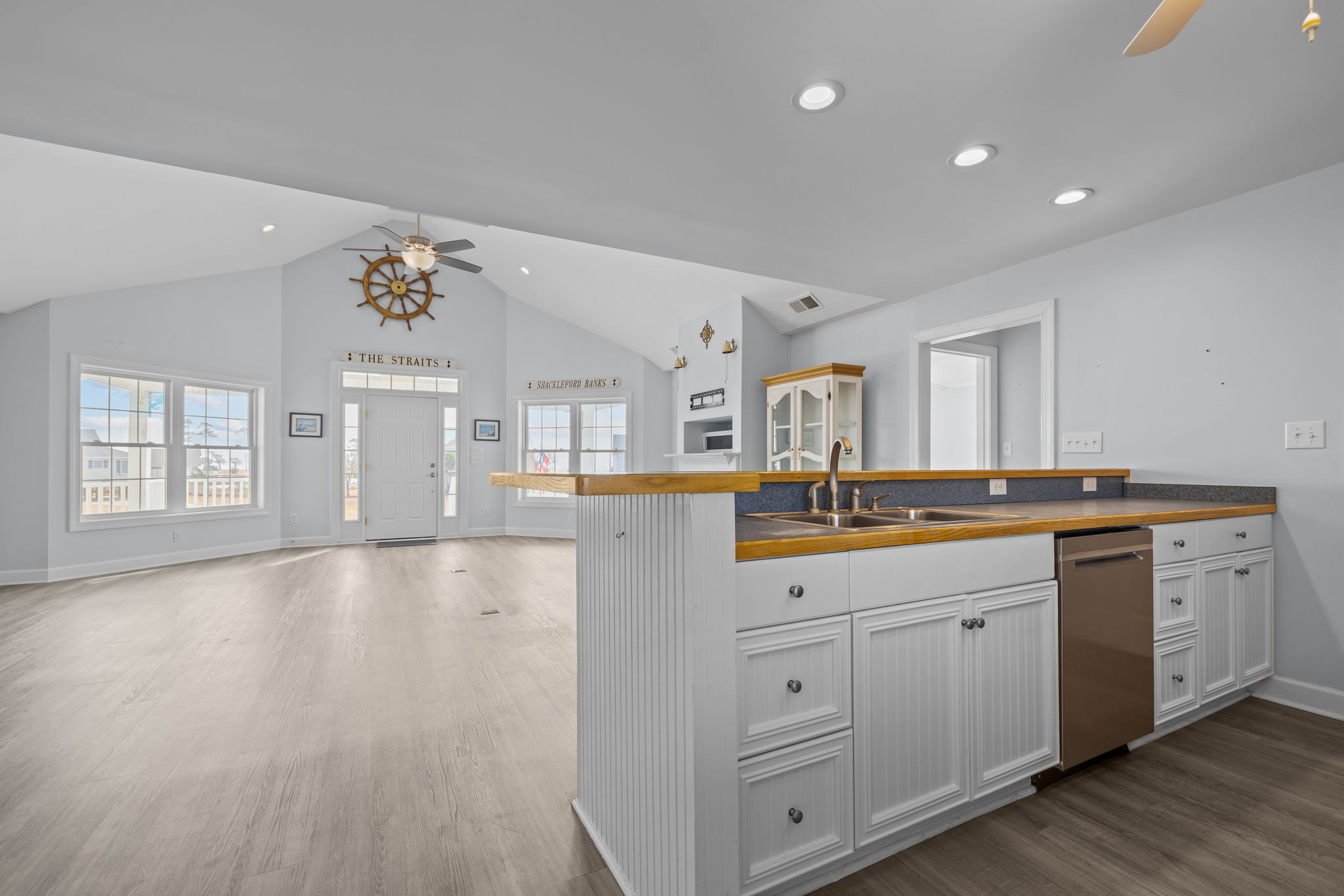 Open Kitchen