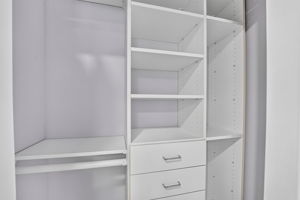 Closet 2
