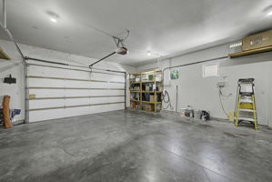  Photo 30
