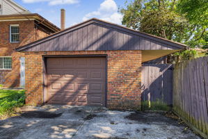  Photo 48